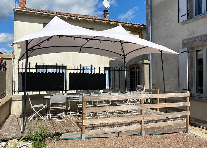 Nuit D'asie Privatunterkunft