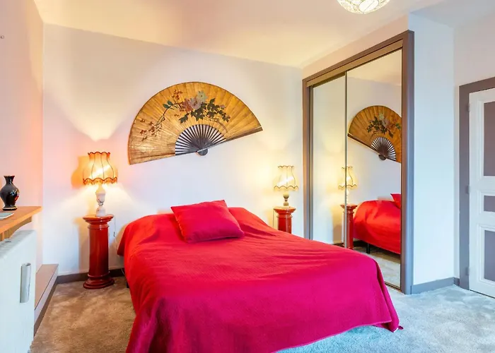 Nuit D'asie Privatunterkunft Montournais