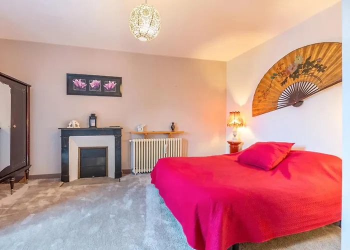 Nuit D'asie * Montournais